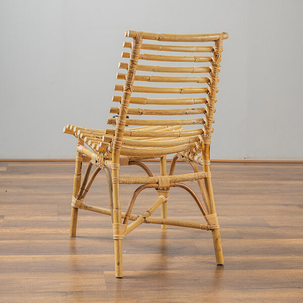 Bora Chair