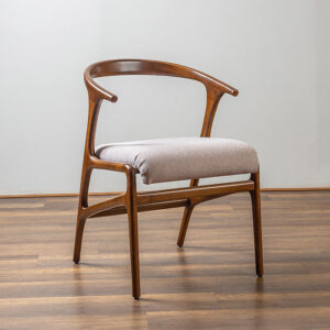 Viola Chair